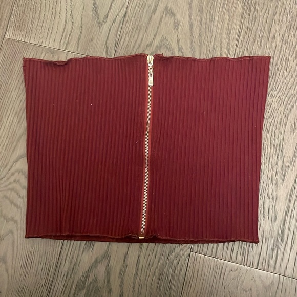 Woman’s tube top - Picture 1 of 1